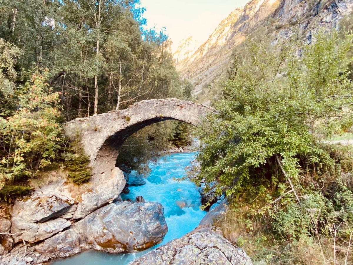 La Grange St. Cyprien, Venosc - Les Deux Alpes Villa Buitenkant foto